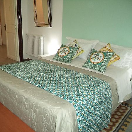 Locami Palermo Centro Rooms Εξωτερικό φωτογραφία